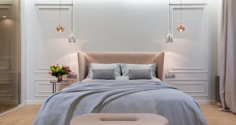 light colors interior design bedroom