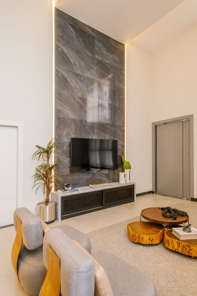 Contemporary Drawing Room with Statement Wall